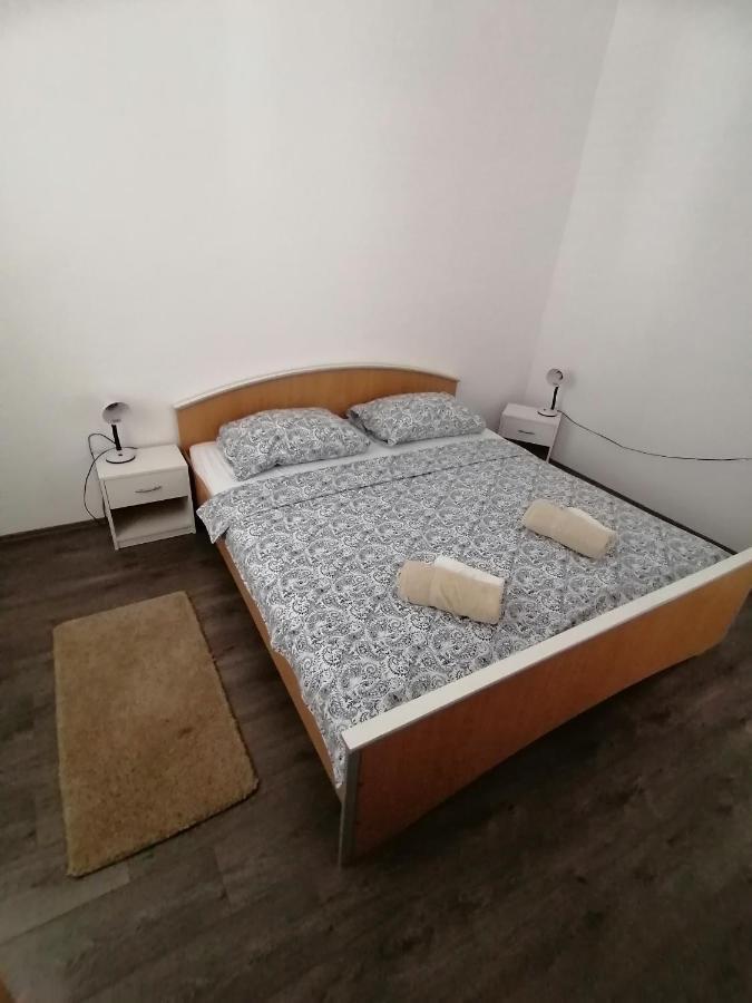 Appartement Apartman Vil à Sveti Vid-Miholjice Extérieur photo