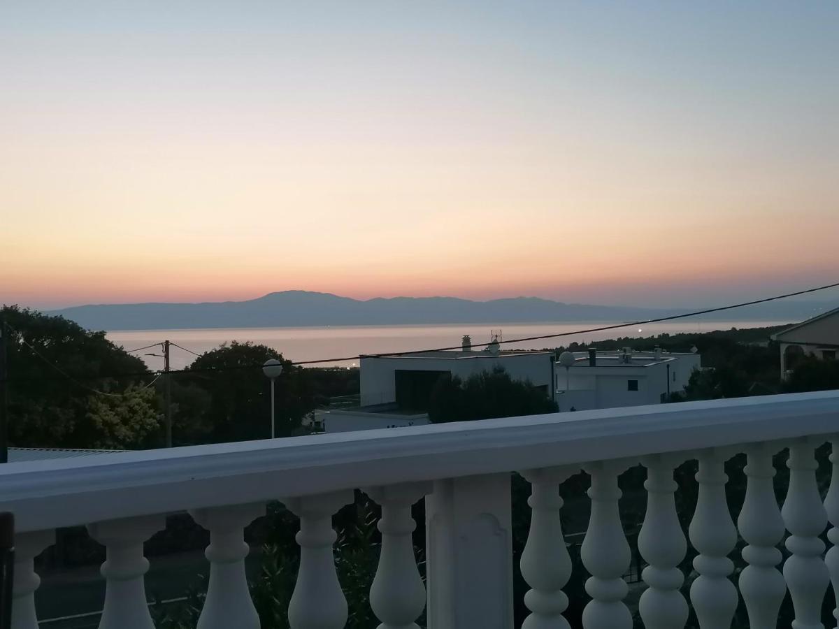 Appartement Apartman Vil à Sveti Vid-Miholjice Extérieur photo